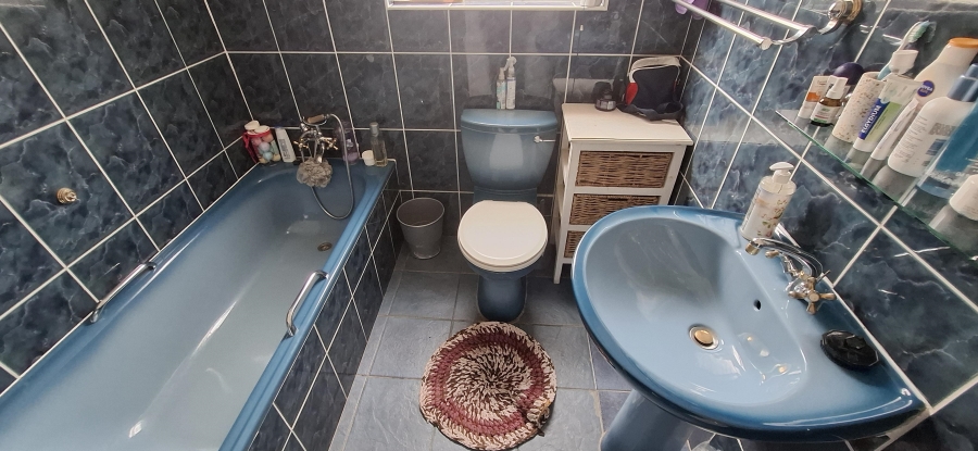 To Let 3 Bedroom Property for Rent in D
